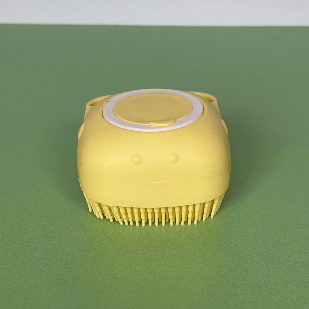 Bonnie Woof Yellow Dog Shampoo Brush