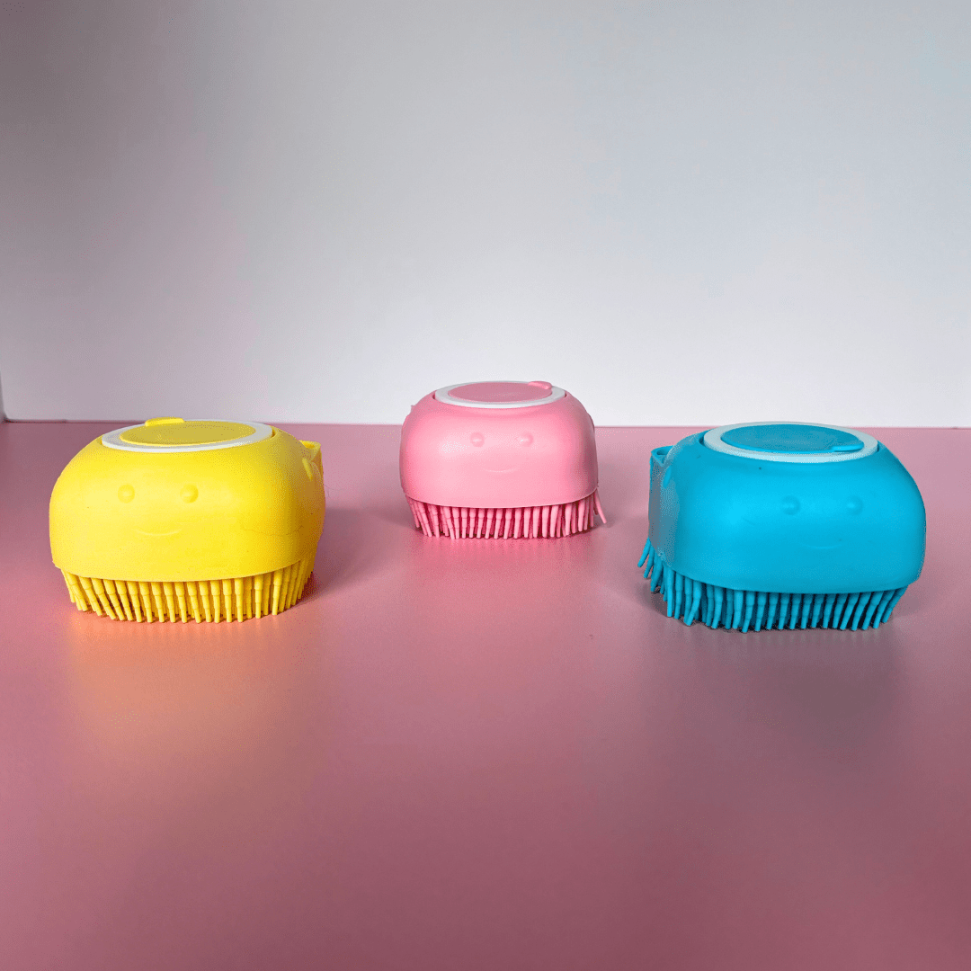 Dog Shampoo Brush